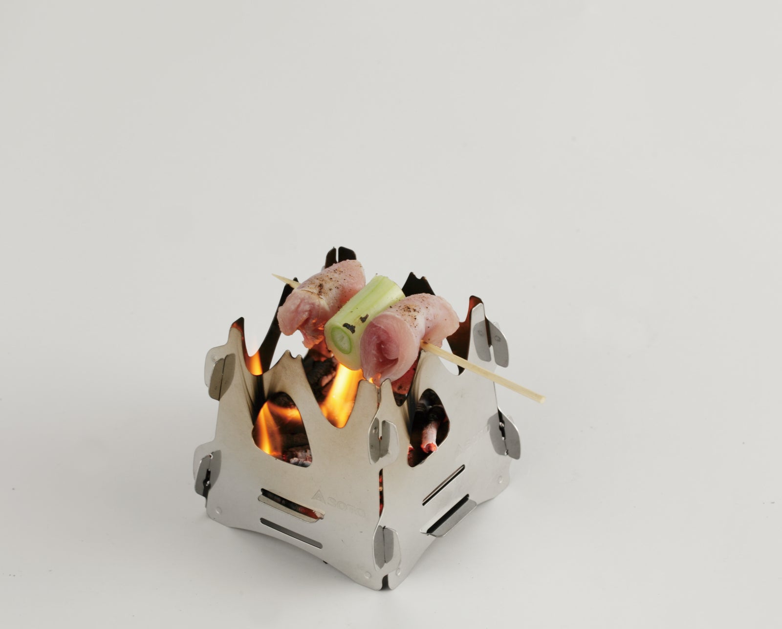 ミニ焚き火台 テトラ – SOTO by Shinfuji Burner ONLINE STORE